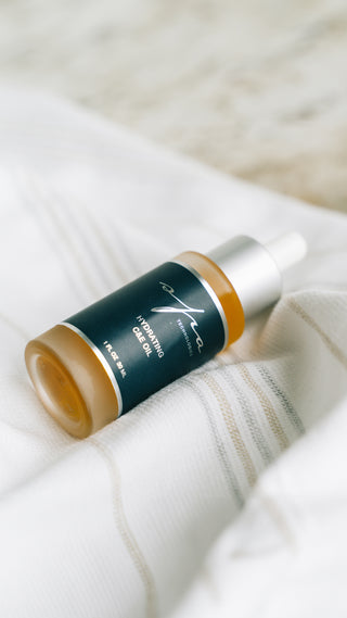 Hydrating C&E Oil Photo - Blanket