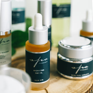 Hydrating C&E Oil Photo - Group 2