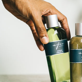 Hydrating Laminaria Oil Photo - Hand