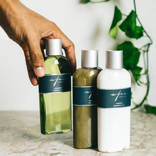 Hydrating Laminaria Oil, Revitalizing Sea Cleanse, Lavender Cleansing Milk Photo - Hand