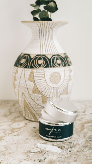 Marine Repair Cream Photo - Swatch 3