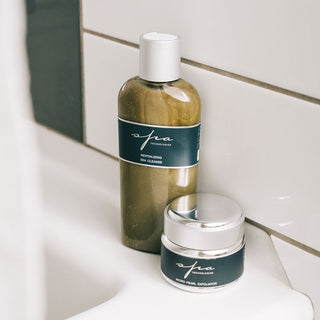 Revitalizing Sea Cleanse Photo - Micro Pearl Exfoliator Shower